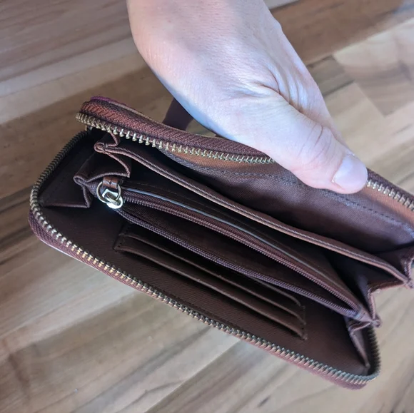 Fossil Zip Wallet Clutch - Colorblock Geometric Pattern - Picture 9 of 11